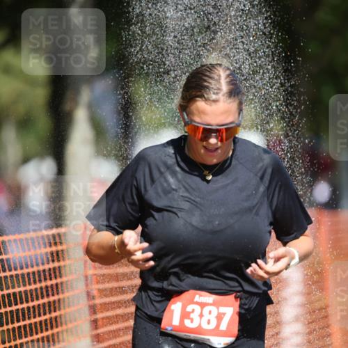 07.09.2025 - 19. Norderstedt Triathlon Michael Strokosch http://msf.ph/oto/8807214 07.09.2025 12:40:57 Laufen 802, 1387 meine-sportfotos.de