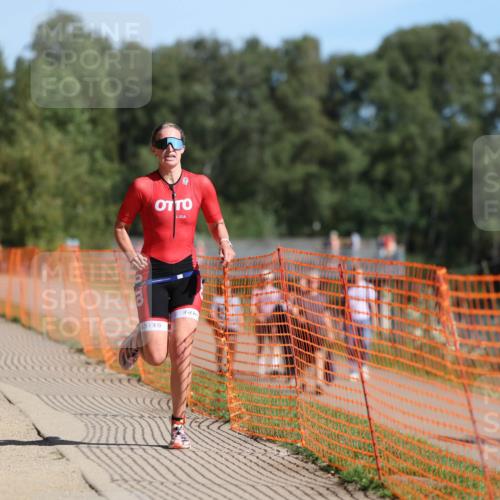 07.09.2025 - 19. Norderstedt Triathlon Michael Strokosch http://msf.ph/oto/8807217 07.09.2025 11:29:42 Laufen 231 meine-sportfotos.de