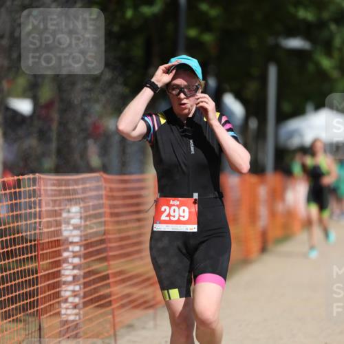 07.09.2025 - 19. Norderstedt Triathlon Michael Strokosch http://msf.ph/oto/8807227 07.09.2025 12:12:21 Laufen 299, 778 meine-sportfotos.de