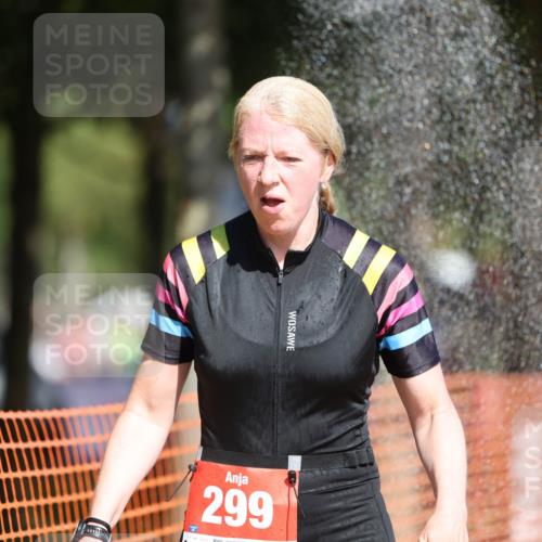 07.09.2025 - 19. Norderstedt Triathlon Michael Strokosch http://msf.ph/oto/8807248 07.09.2025 12:12:22 Laufen 299, 778 meine-sportfotos.de