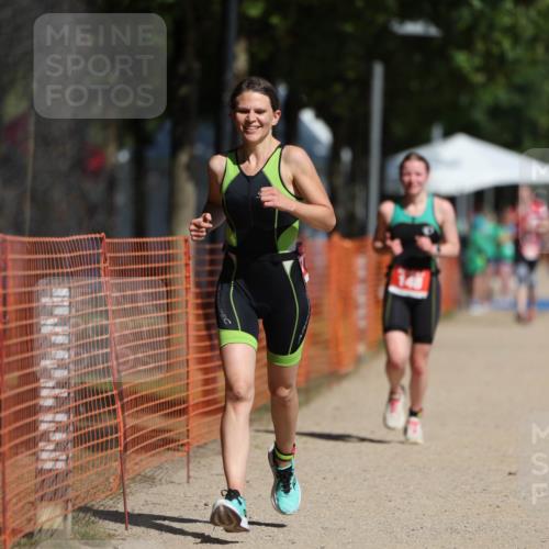 07.09.2025 - 19. Norderstedt Triathlon Michael Strokosch http://msf.ph/oto/8807271 07.09.2025 12:12:28 Laufen 148, 778 meine-sportfotos.de