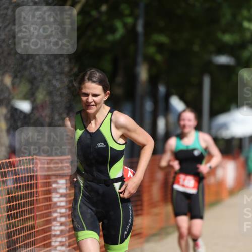 07.09.2025 - 19. Norderstedt Triathlon Michael Strokosch http://msf.ph/oto/8807287 07.09.2025 12:12:29 Laufen 148, 778 meine-sportfotos.de