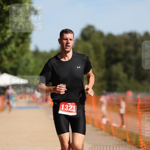 07.09.2025 - 19. Norderstedt Triathlon Michael Strokosch http://msf.ph/oto/8807327 07.09.2025 11:30:12 Laufen 844, 1323 meine-sportfotos.de