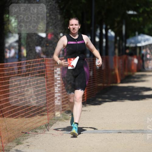 07.09.2025 - 19. Norderstedt Triathlon Michael Strokosch http://msf.ph/oto/8807337 07.09.2025 13:19:09 Laufen 187, 307 meine-sportfotos.de