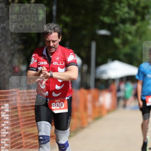07.09.2025 - 19. Norderstedt Triathlon Michael Strokosch http://msf.ph/oto/8807360 07.09.2025 12:12:45 Laufen 136, 800, 846 meine-sportfotos.de