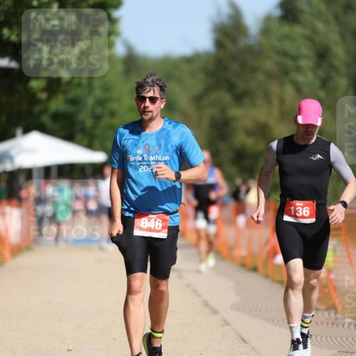 07.09.2025 - 19. Norderstedt Triathlon Michael Strokosch http://msf.ph/oto/8807370 07.09.2025 12:12:46 Laufen 136, 800, 846 meine-sportfotos.de
