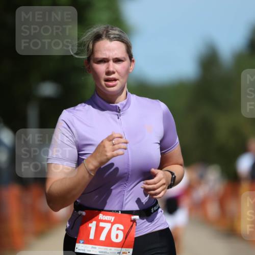07.09.2025 - 19. Norderstedt Triathlon Michael Strokosch http://msf.ph/oto/8807424 07.09.2025 12:41:21 Laufen 176, 213, 767, 1296 meine-sportfotos.de