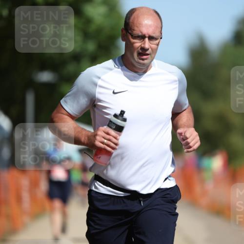 07.09.2025 - 19. Norderstedt Triathlon Michael Strokosch http://msf.ph/oto/8807471 07.09.2025 12:13:02 Laufen 286, 710, 861, 1308, 1367 meine-sportfotos.de