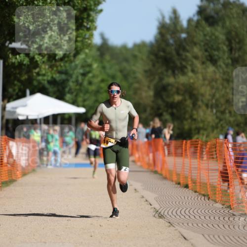 07.09.2025 - 19. Norderstedt Triathlon Michael Strokosch http://msf.ph/oto/8807485 07.09.2025 11:30:46 Laufen 1188 meine-sportfotos.de