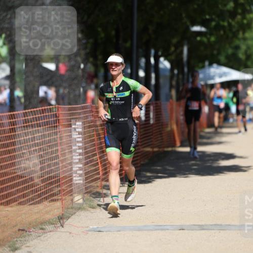 07.09.2025 - 19. Norderstedt Triathlon Michael Strokosch http://msf.ph/oto/8807488 07.09.2025 13:19:40 Laufen 197, 1221, 1262 meine-sportfotos.de
