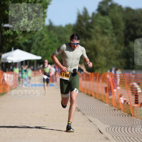 07.09.2025 - 19. Norderstedt Triathlon Michael Strokosch http://msf.ph/oto/8807522 07.09.2025 11:30:47 Laufen 1188 meine-sportfotos.de
