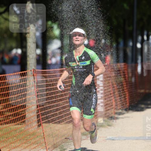07.09.2025 - 19. Norderstedt Triathlon Michael Strokosch http://msf.ph/oto/8807530 07.09.2025 13:19:41 Laufen 197, 1221, 1262 meine-sportfotos.de