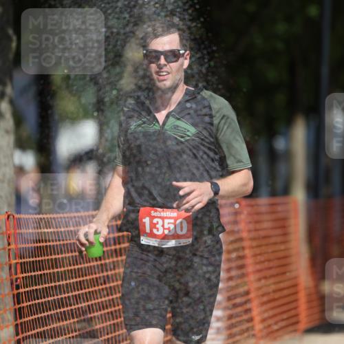 07.09.2025 - 19. Norderstedt Triathlon Michael Strokosch http://msf.ph/oto/8807560 07.09.2025 12:41:35 Laufen 164, 287, 823, 846, 1350 meine-sportfotos.de