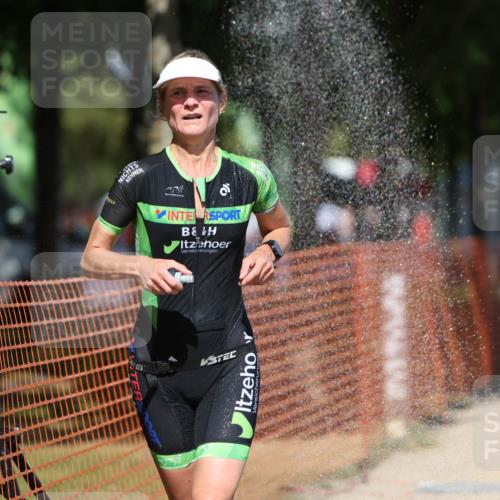 07.09.2025 - 19. Norderstedt Triathlon Michael Strokosch http://msf.ph/oto/8807561 07.09.2025 13:19:42 Laufen 197, 1221, 1262 meine-sportfotos.de