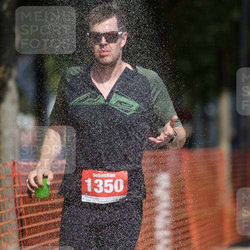 07.09.2025 - 19. Norderstedt Triathlon Michael Strokosch http://msf.ph/oto/8807578 07.09.2025 12:41:35 Laufen 164, 287, 823, 846, 1350 meine-sportfotos.de