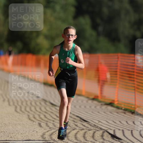07.09.2025 - 19. Norderstedt Triathlon Michael Strokosch http://msf.ph/oto/8807644 07.09.2025 09:49:05 Laufen 560, 581 meine-sportfotos.de