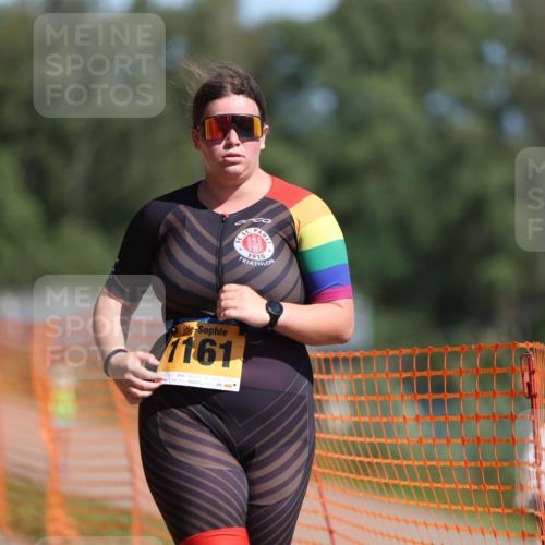 07.09.2025 - 19. Norderstedt Triathlon Michael Strokosch http://msf.ph/oto/8807666 07.09.2025 12:13:36 Laufen 306, 765, 1161, 1182 meine-sportfotos.de