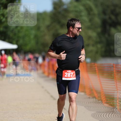 07.09.2025 - 19. Norderstedt Triathlon Michael Strokosch http://msf.ph/oto/8807737 07.09.2025 12:13:49 Laufen 287, 748 meine-sportfotos.de