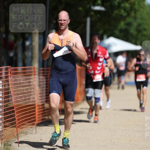 07.09.2025 - 19. Norderstedt Triathlon Michael Strokosch http://msf.ph/oto/8807758 07.09.2025 12:41:55 Laufen 756, 800, 1243, 1327 meine-sportfotos.de