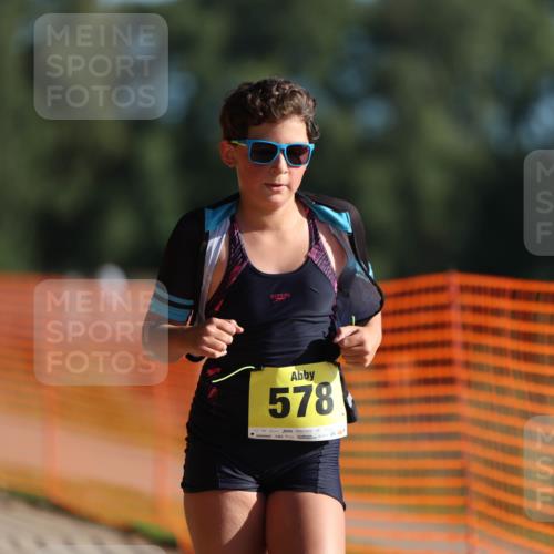 07.09.2025 - 19. Norderstedt Triathlon Michael Strokosch http://msf.ph/oto/8807761 07.09.2025 09:49:15 Laufen 578 meine-sportfotos.de