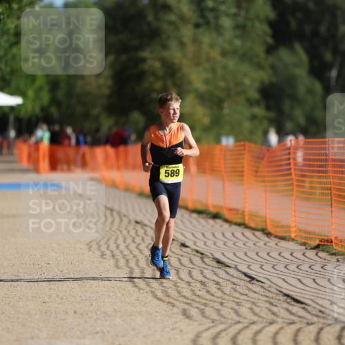 07.09.2025 - 19. Norderstedt Triathlon Michael Strokosch http://msf.ph/oto/8807785 07.09.2025 09:49:38 Laufen 589 meine-sportfotos.de