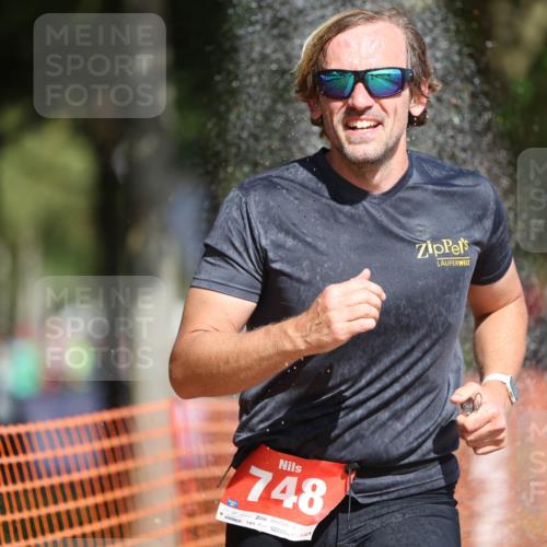 07.09.2025 - 19. Norderstedt Triathlon Michael Strokosch http://msf.ph/oto/8807797 07.09.2025 12:13:54 Laufen 287, 748 meine-sportfotos.de