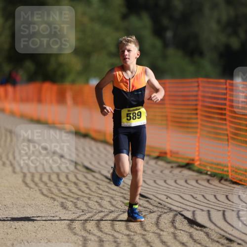 07.09.2025 - 19. Norderstedt Triathlon Michael Strokosch http://msf.ph/oto/8807819 07.09.2025 09:49:40 Laufen 589 meine-sportfotos.de