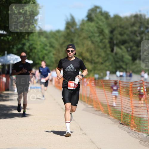 07.09.2025 - 19. Norderstedt Triathlon Michael Strokosch http://msf.ph/oto/8807976 07.09.2025 13:20:20 Laufen 141, 142, 781, 1299 meine-sportfotos.de
