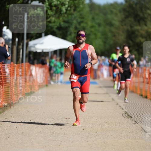 07.09.2025 - 19. Norderstedt Triathlon Michael Strokosch http://msf.ph/oto/8807988 07.09.2025 11:31:36 Laufen 238 meine-sportfotos.de