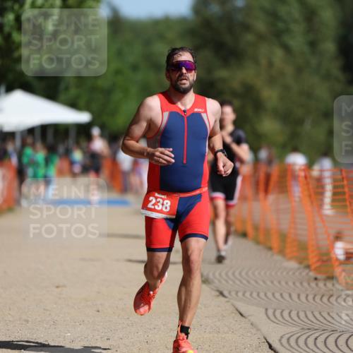 07.09.2025 - 19. Norderstedt Triathlon Michael Strokosch http://msf.ph/oto/8808012 07.09.2025 11:31:38 Laufen 238, 1390 meine-sportfotos.de