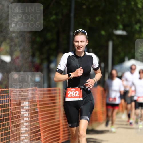 07.09.2025 - 19. Norderstedt Triathlon Michael Strokosch http://msf.ph/oto/8808032 07.09.2025 12:42:32 Laufen 139, 244, 261, 292, 780, 828, 1277 meine-sportfotos.de