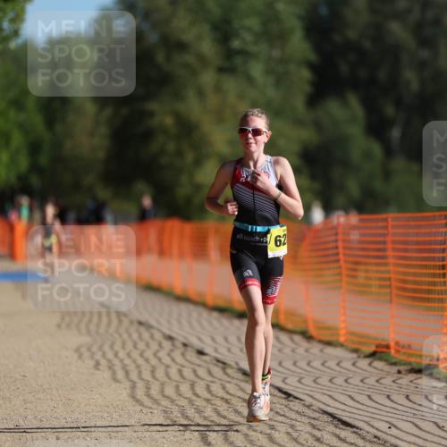 07.09.2025 - 19. Norderstedt Triathlon Michael Strokosch http://msf.ph/oto/8808041 07.09.2025 09:50:37 Laufen 628 meine-sportfotos.de
