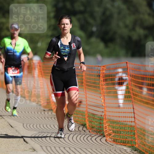 07.09.2025 - 19. Norderstedt Triathlon Michael Strokosch http://msf.ph/oto/8808053 07.09.2025 11:31:42 Laufen 200, 238, 1390 meine-sportfotos.de