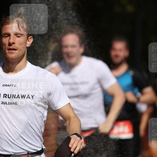 07.09.2025 - 19. Norderstedt Triathlon Michael Strokosch http://msf.ph/oto/8808095 07.09.2025 12:42:39 Laufen 139, 244, 261, 780, 827, 828, 1277, 1358, 1398 meine-sportfotos.de