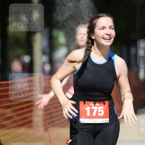 07.09.2025 - 19. Norderstedt Triathlon Michael Strokosch http://msf.ph/oto/8808141 07.09.2025 13:20:38 Laufen 175, 272, 1374 meine-sportfotos.de