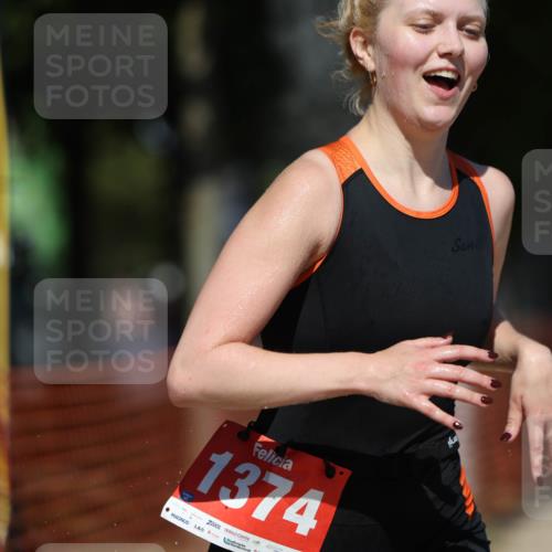 07.09.2025 - 19. Norderstedt Triathlon Michael Strokosch http://msf.ph/oto/8808169 07.09.2025 13:20:39 Laufen 175, 272, 1374 meine-sportfotos.de