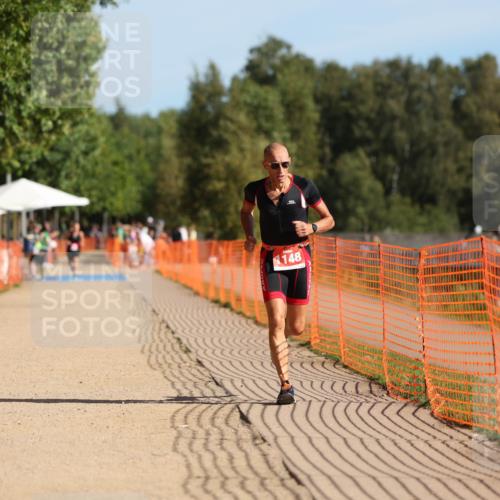07.09.2025 - 19. Norderstedt Triathlon Michael Strokosch http://msf.ph/oto/8808205 07.09.2025 10:29:42 Laufen 1148 meine-sportfotos.de