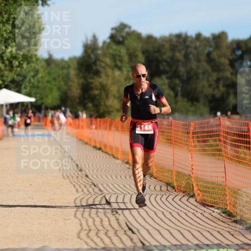 07.09.2025 - 19. Norderstedt Triathlon Michael Strokosch http://msf.ph/oto/8808216 07.09.2025 10:29:43 Laufen 1148 meine-sportfotos.de