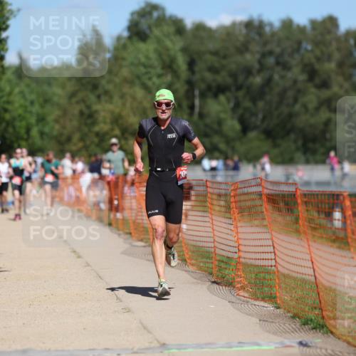 07.09.2025 - 19. Norderstedt Triathlon Michael Strokosch http://msf.ph/oto/8808228 07.09.2025 13:21:03 Laufen 209, 311, 759 meine-sportfotos.de