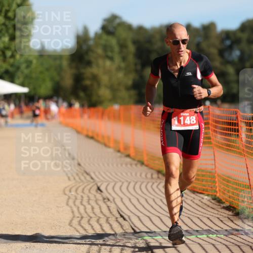 07.09.2025 - 19. Norderstedt Triathlon Michael Strokosch http://msf.ph/oto/8808243 07.09.2025 10:29:44 Laufen 1148 meine-sportfotos.de