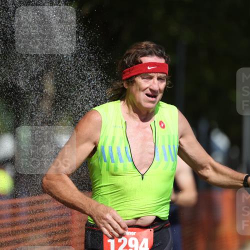 07.09.2025 - 19. Norderstedt Triathlon Michael Strokosch http://msf.ph/oto/8808246 07.09.2025 12:43:14 Laufen 818, 1294, 1351, 1379 meine-sportfotos.de