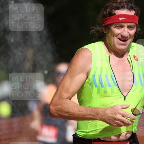 07.09.2025 - 19. Norderstedt Triathlon Michael Strokosch http://msf.ph/oto/8808256 07.09.2025 12:43:15 Laufen 818, 1294, 1351, 1379 meine-sportfotos.de