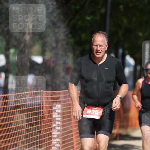 07.09.2025 - 19. Norderstedt Triathlon Michael Strokosch http://msf.ph/oto/8808337 07.09.2025 12:43:30 Laufen 835, 1268, 1380 meine-sportfotos.de