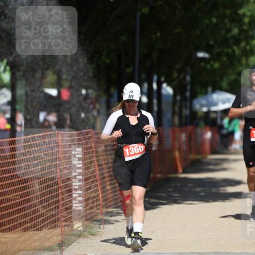 07.09.2025 - 19. Norderstedt Triathlon Michael Strokosch http://msf.ph/oto/8808348 07.09.2025 13:21:15 Laufen 240, 305, 317, 352, 723, 1360 meine-sportfotos.de