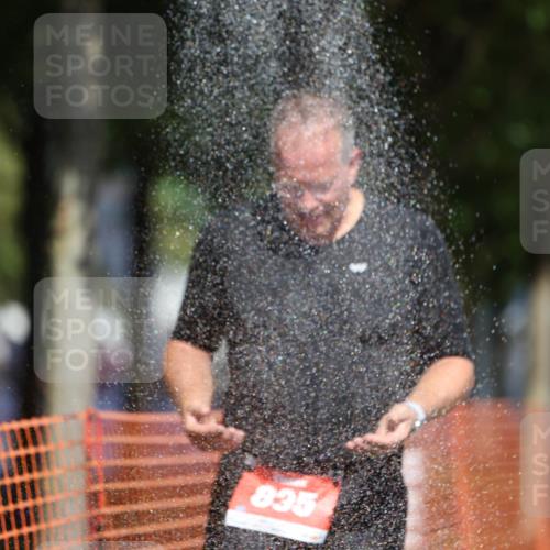 07.09.2025 - 19. Norderstedt Triathlon Michael Strokosch http://msf.ph/oto/8808364 07.09.2025 12:43:32 Laufen 835, 1268, 1380 meine-sportfotos.de