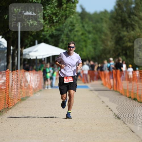 07.09.2025 - 19. Norderstedt Triathlon Michael Strokosch http://msf.ph/oto/8808401 07.09.2025 11:33:29 Laufen 1274 meine-sportfotos.de