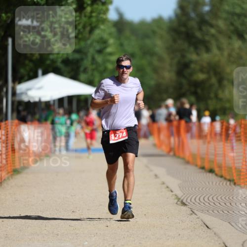 07.09.2025 - 19. Norderstedt Triathlon Michael Strokosch http://msf.ph/oto/8808413 07.09.2025 11:33:30 Laufen 1274 meine-sportfotos.de