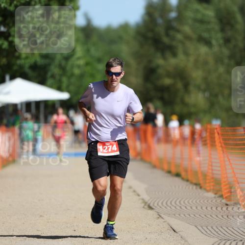 07.09.2025 - 19. Norderstedt Triathlon Michael Strokosch http://msf.ph/oto/8808420 07.09.2025 11:33:31 Laufen 1274 meine-sportfotos.de