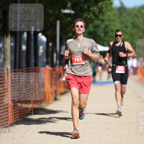 07.09.2025 - 19. Norderstedt Triathlon Michael Strokosch http://msf.ph/oto/8808443 07.09.2025 12:44:10 Laufen 212, 701, 850 meine-sportfotos.de