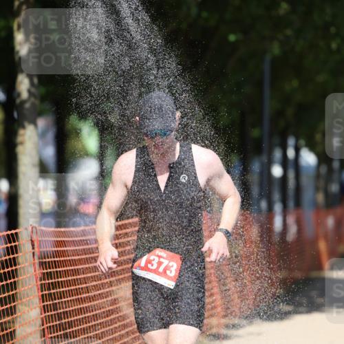 07.09.2025 - 19. Norderstedt Triathlon Michael Strokosch http://msf.ph/oto/8808446 07.09.2025 13:21:27 Laufen 220, 338, 1373 meine-sportfotos.de